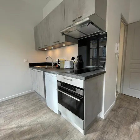 Climatises En Centre Apartment