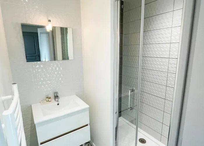 Climatises En Centre Apartment *