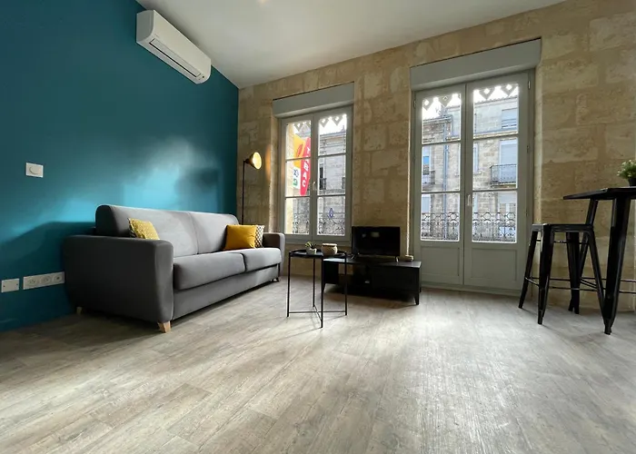 Climatises En Centre Apartment *