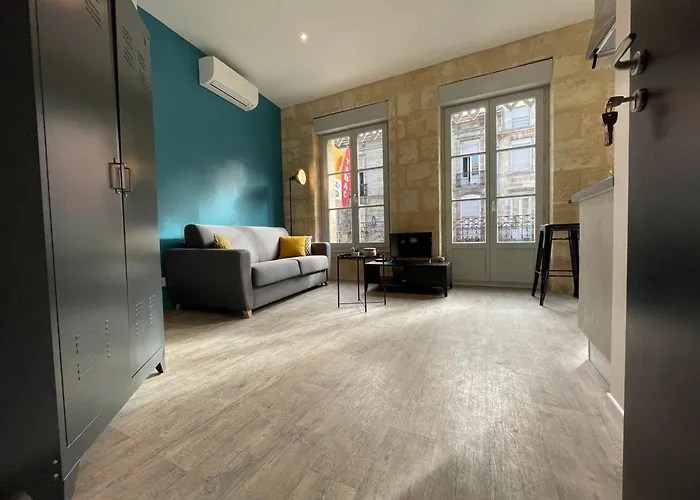 Climatises En Centre Apartamento *